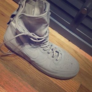 Nike Air Force One highs